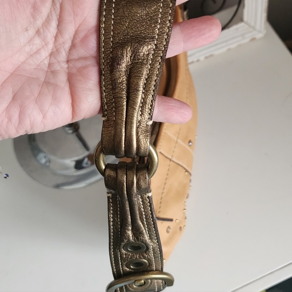 COACH VINTAGE Y2K Stylish Tan Studded VACHETTA LEATHER Shoulder Bag GUC - Picture 3 of 12